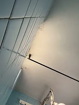 Zoe fire online show from November 10, 2025, 12:10 pm