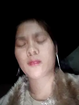 Lyssa-a online show from November 1, 2025, 10:03 pm