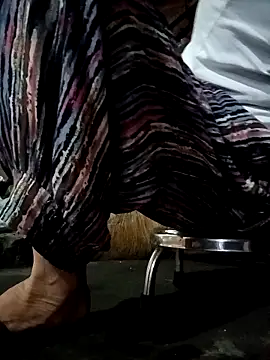 Snapshot of RizoCii chatting on October 21, 2025, 1:27 am RizoCii online show from October 21, 2025, 1:27 am