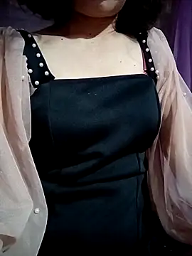 Snapshot of RizoCii chatting on October 25, 2025, 12:21 am RizoCii online show from October 25, 2025, 12:21 am