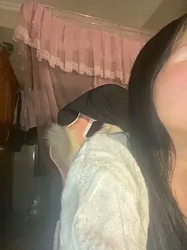 Listen-ly online show from December 19, 2025, 3:14 pm