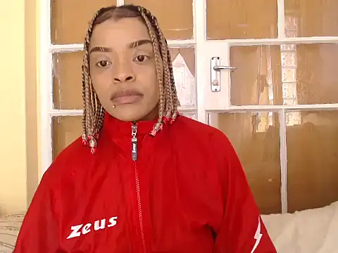 Snapshot of fifiqueen25 chatting on November 10, 2025, 7:13 am fifiqueen25 online show from November 10, 2025, 7:13 am