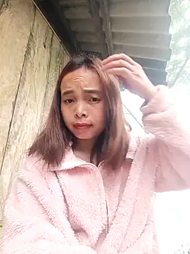 Nguyet2k4 online show from February 1, 2026, 1:37 am