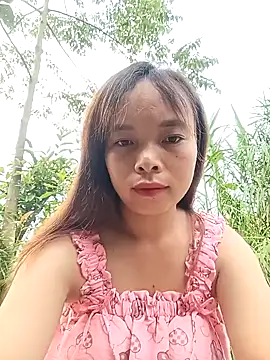 Nguyet2k4 online show from July 21, 2026, 9:21 am