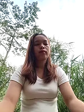 Nguyet2k4 online show from May 12, 2026, 11:11 pm