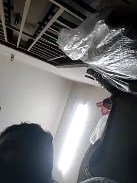 Vickyins480000 online show from December 19, 2025, 4:53 pm