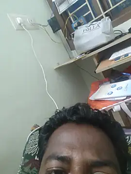 Snapshot of Vickyins480000 chatting on June 25, 2026, 12:08 am Vickyins480000 online show from June 25, 2026, 12:08 am