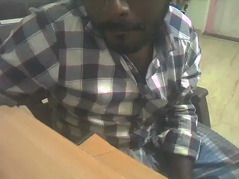 Snapshot of Vickyins480000 chatting on February 7, 2026, 4:15 pm Vickyins480000 online show from February 7, 2026, 4:15 pm