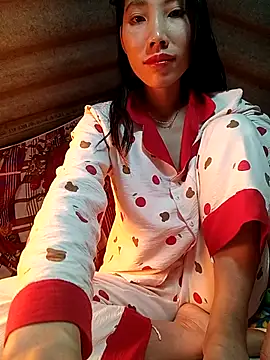 -Kem-01 online show from March 7, 2026, 9:42 pm