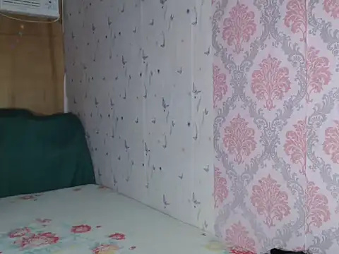 claire fox05 online show from November 5, 2025, 9:56 am