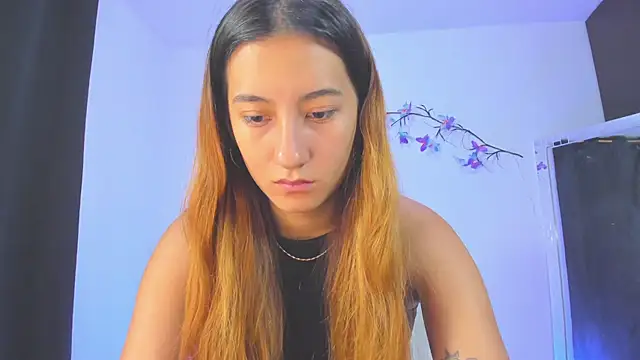 Snapshot of kittyrush_ chatting on January 12, 2026, 5:36 am kittyrush online show from January 12, 2026, 5:36 am