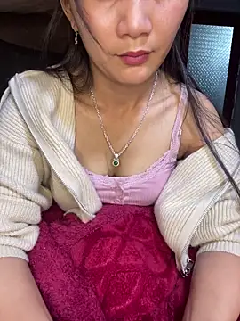 Snapshot of Miss-World00 chatting on February 11, 2026, 1:27 am Miss-World00 online show from February 11, 2026, 1:27 am