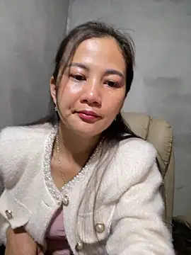 Snapshot of Miss-World00 chatting on February 26, 2026, 12:43 am Miss-World00 online show from February 26, 2026, 12:43 am