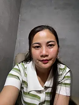 Snapshot of Miss-World00 chatting on February 23, 2026, 1:33 pm Miss-World00 online show from February 23, 2026, 1:33 pm