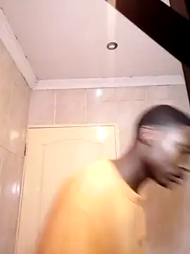 Snapshot of Hardeikbu chatting on November 19, 2025, 5:02 pm Hardeikbu online show from November 19, 2025, 5:02 pm