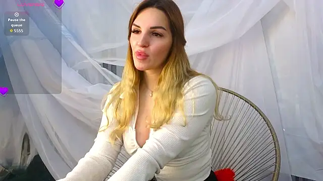 Snapshot of LustLagoon chatting on February 16, 2026, 6:12 am LustLagoon online show from February 16, 2026, 6:12 am