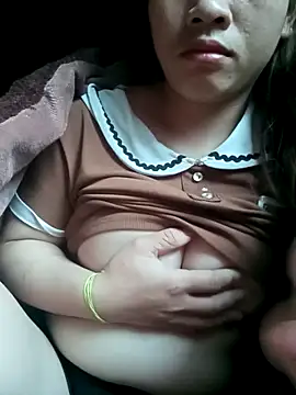 Snapshot of Mising5022 chatting on November 18, 2025, 1:32 am Mising5022 online show from November 18, 2025, 1:32 am