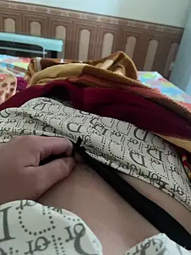 Snapshot of hanaa-show chatting on November 23, 2025, 8:02 am hanaa-show online show from November 23, 2025, 8:02 am