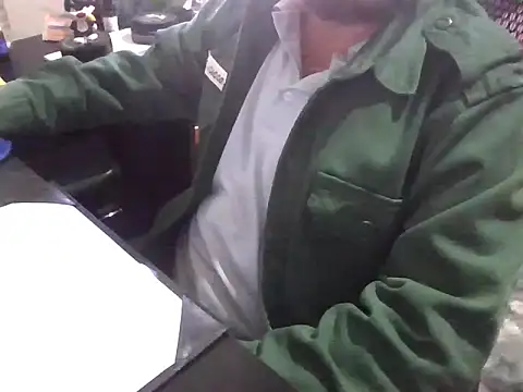 CaccoCasado online show from October 24, 2025, 1:54 pm