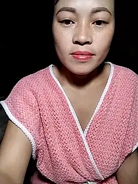 Snapshot of Hani-i chatting on November 14, 2025, 10:35 pm Hani-i online show from November 14, 2025, 10:35 pm