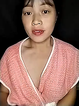 Snapshot of Hani-i chatting on October 26, 2025, 9:04 pm Hani-i online show from October 26, 2025, 9:04 pm