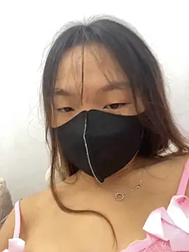 Bella-005 online show from November 2, 2025, 4:34 pm