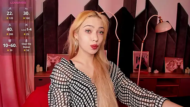 AlysiaSun  online show from May 26, 2026, 11:52 am