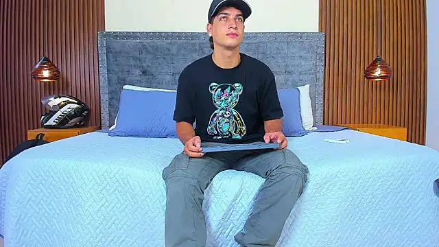 Apolo moon18 online show from October 25, 2025, 7:25 pm