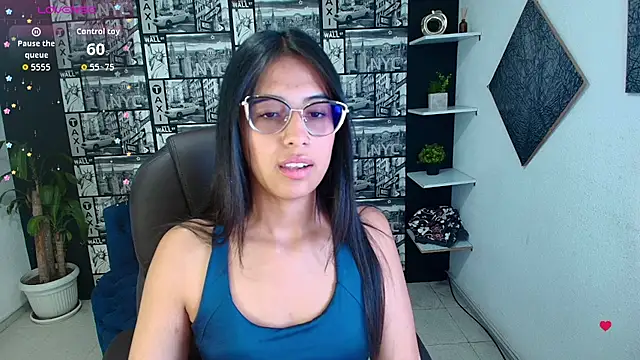 Snapshot of Sub_Scarlett chatting on November 25, 2025, 1:00 pm Sub Scarlett online show from November 25, 2025, 1:00 pm