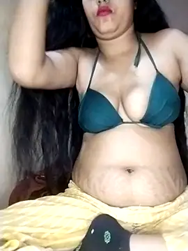 strip queennn online show from January 5, 2026, 5:27 pm