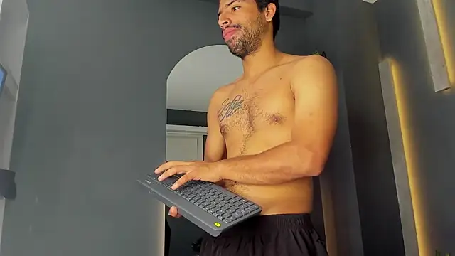 Snapshot of JackBlare chatting on October 17, 2025, 11:12 am JackBlare online show from October 17, 2025, 11:12 am