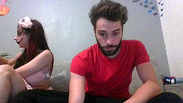 Snapshot of Lovesexe301 chatting on October 27, 2025, 8:21 pm Lovesexe301 online show from October 27, 2025, 8:21 pm