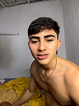 Myke hotxxx online show from November 11, 2025, 3:23 am