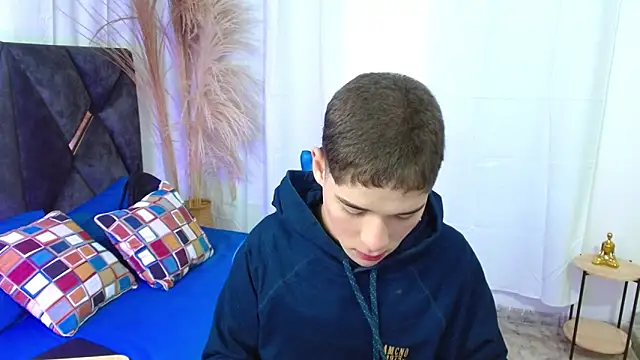 Mattass18 online show from November 6, 2025, 1:48 pm