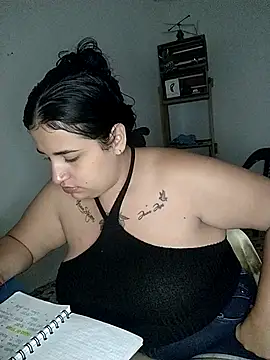 Snapshot of goddess_katy5 chatting on October 26, 2025, 3:18 am goddess katy5 online show from October 26, 2025, 3:18 am