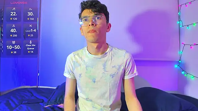 dani angel dark online show from December 17, 2025, 11:10 pm