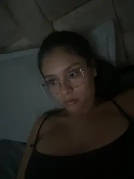 Snapshot of victoria08 chatting on November 9, 2025, 5:11 am victoria08 online show from November 9, 2025, 5:11 am