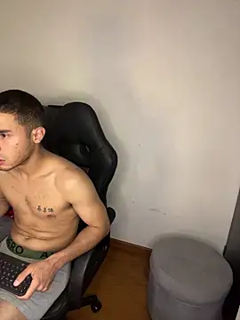 Snapshot of chucky_karla chatting on February 14, 2026, 8:20 pm chucky karla online show from February 14, 2026, 8:20 pm