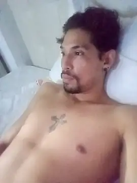 MaxHuston online show from February 9, 2026, 5:38 am