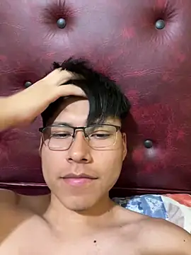 Snapshot of itrieddick chatting on November 16, 2025, 3:22 am itrieddick online show from November 16, 2025, 3:22 am