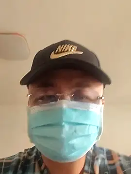 Snapshot of caige8888 chatting on October 18, 2025, 7:10 am caige8888 online show from October 18, 2025, 7:10 am