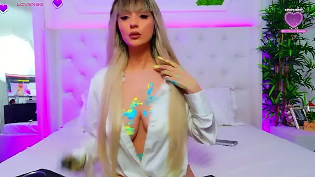 Snapshot of AriannaSins chatting on February 5, 2026, 3:08 pm AriannaSins online show from February 5, 2026, 3:08 pm