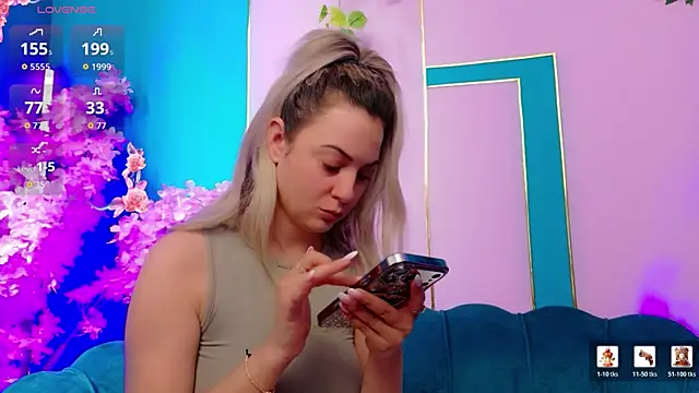 AriannaSins online show from June 3, 2026, 12:06 pm