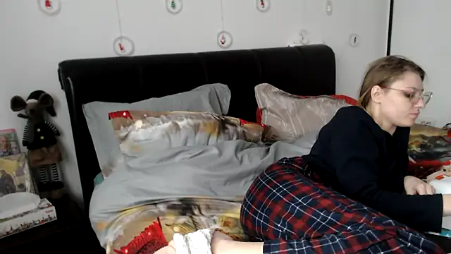 SandyCassie online show from January 16, 2026, 10:30 am