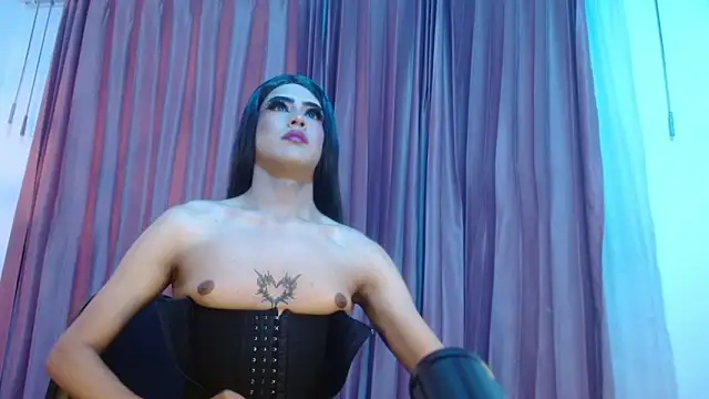 antonella rosecs online show from November 4, 2025, 3:32 am