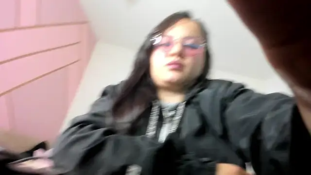 Snapshot of antoniamiller69 chatting on October 15, 2025, 6:22 am antoniamiller69 online show from October 15, 2025, 6:22 am