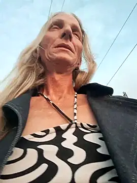 Cheryl F online show from June 17, 2026, 7:13 pm