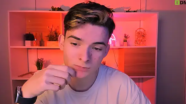 jordi ser online show from November 28, 2025, 7:14 pm