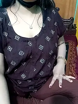 Snapshot of Porimoni22 chatting on November 23, 2025, 12:26 pm Porimoni22 online show from November 23, 2025, 12:26 pm