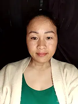 Snapshot of Spring-mky chatting on January 17, 2026, 1:53 am Spring-mky online show from January 17, 2026, 1:53 am